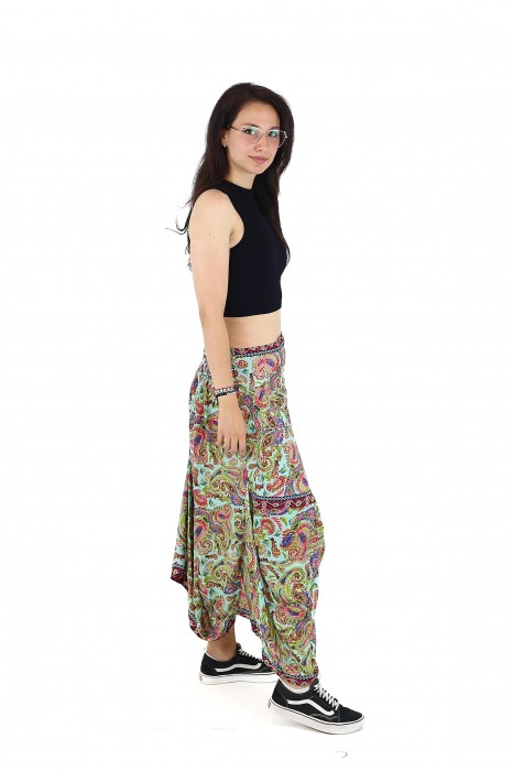 Fusta asimetrica din material fluid cu print floral - Model 65 [4]