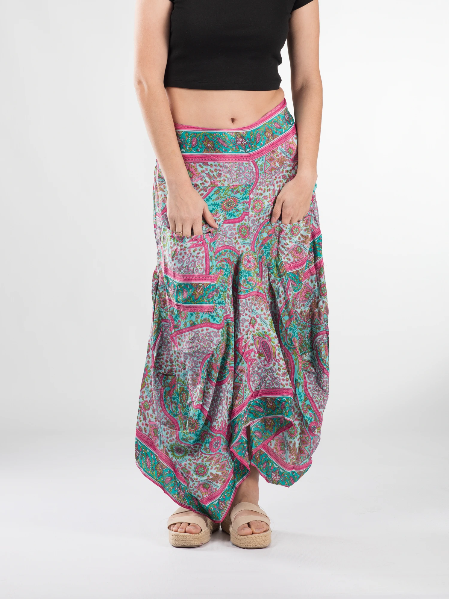 Fusta asimetrica din material fluid cu print floral - Model 66 [2]