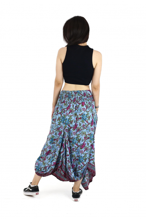Fusta asimetrica din material fluid cu print floral - Model 66 [4]