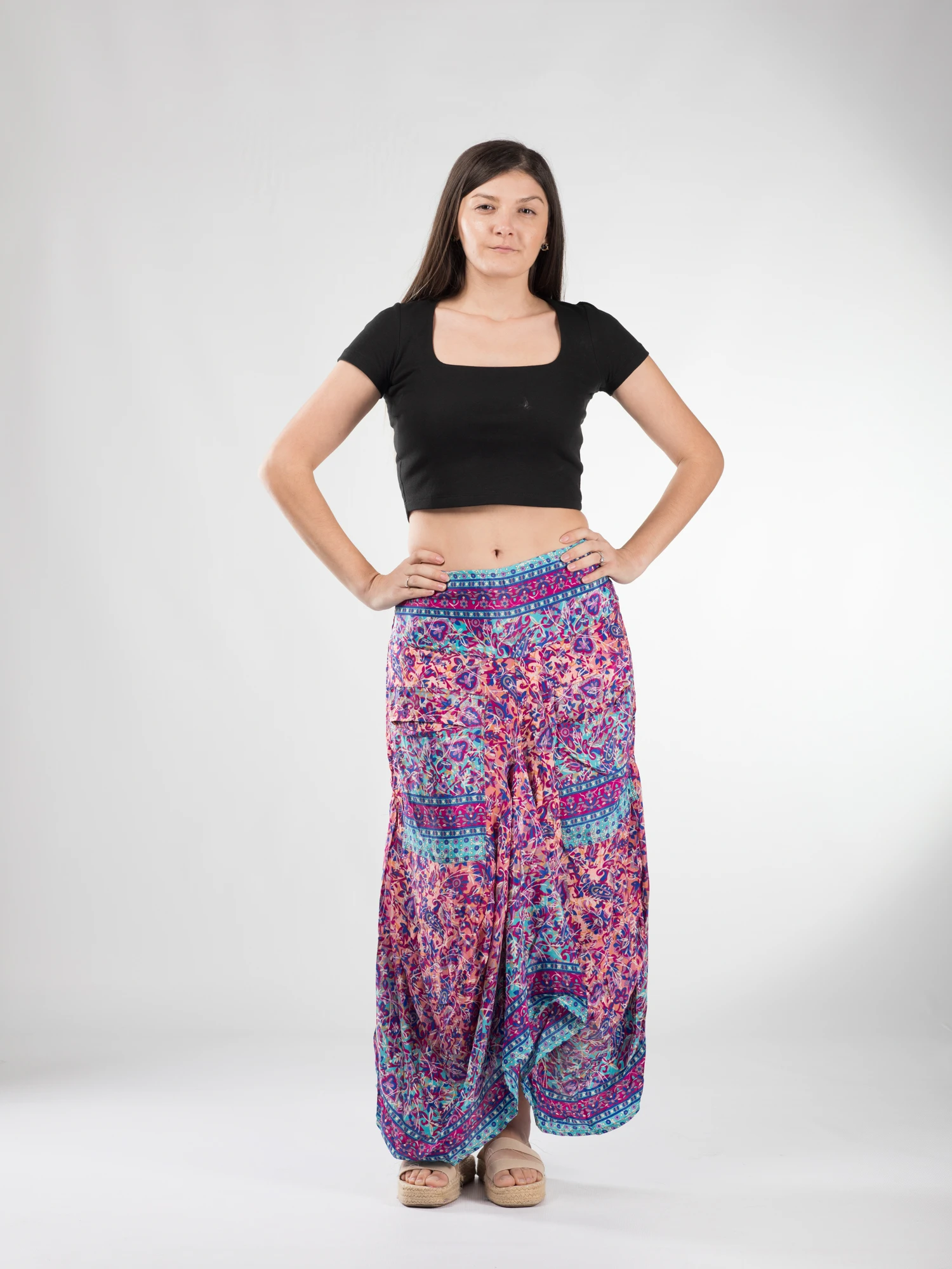 Fusta asimetrica din material fluid cu print floral - Model 69 [2]
