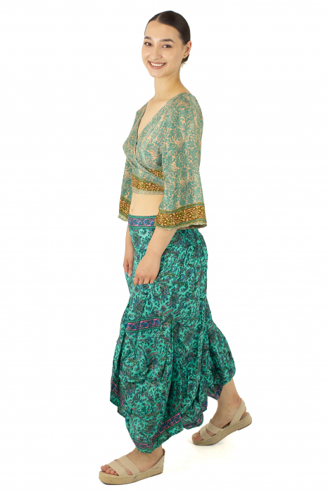 Fusta asimetrica din material fluid cu print floral - Model 7 [3]