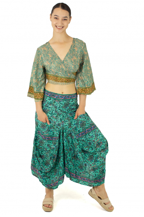 Fusta asimetrica din material fluid cu print floral - Model 7 [2]