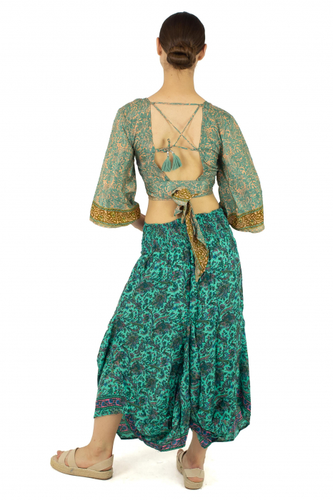 Fusta asimetrica din material fluid cu print floral - Model 7 [4]