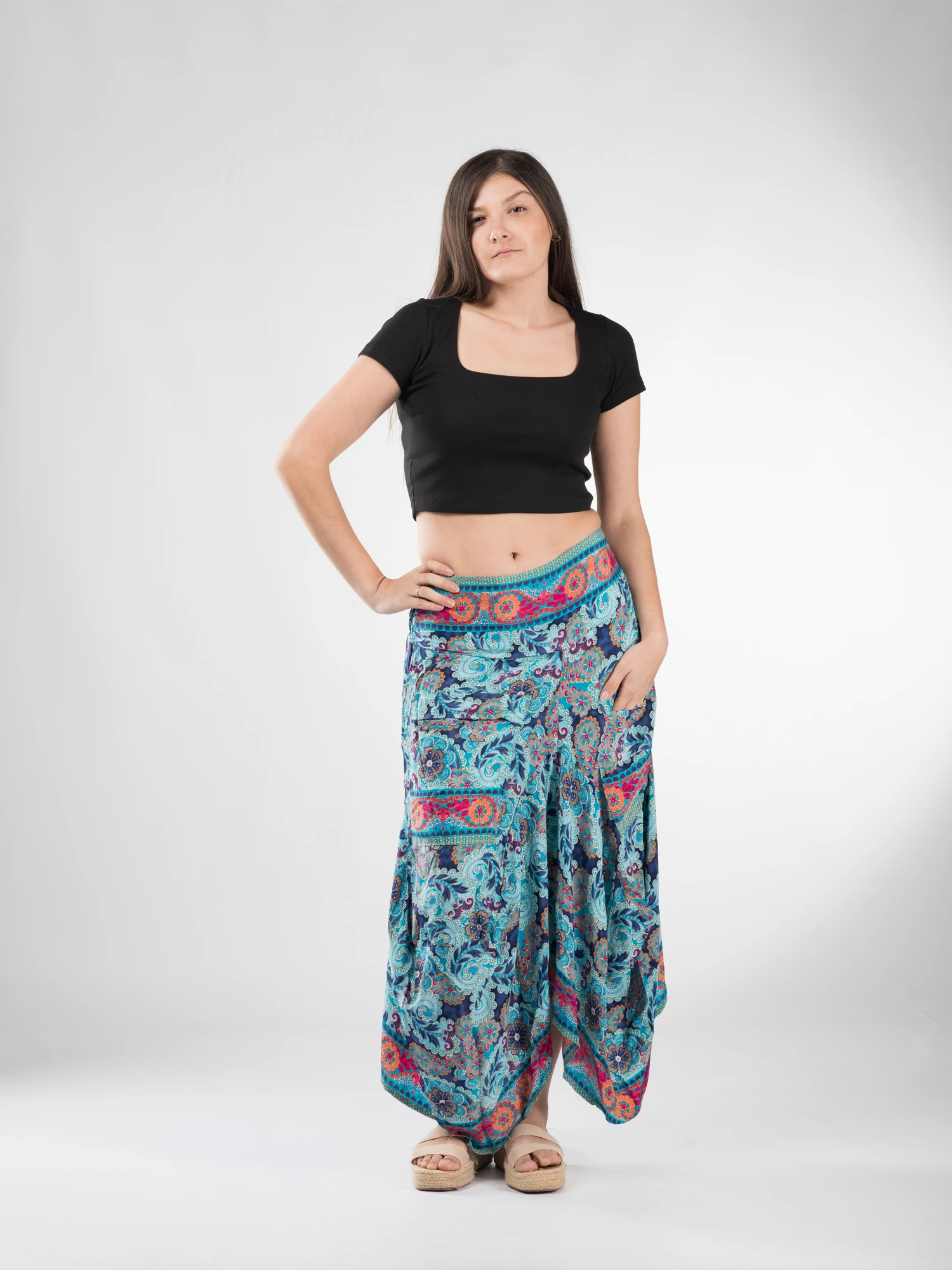 Fusta asimetrica din material fluid cu print floral - Model 73 [2]