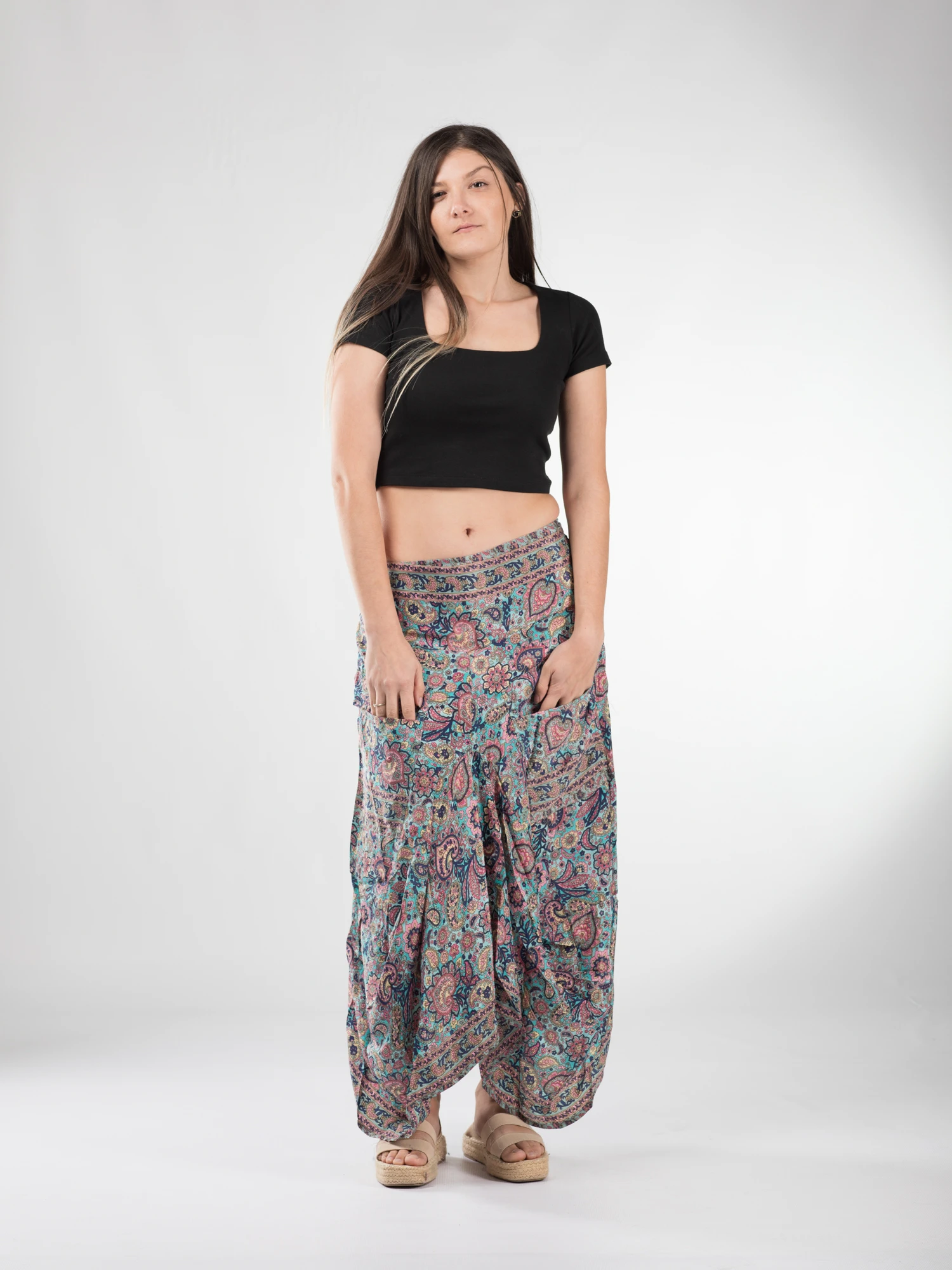 Fusta asimetrica din material fluid cu print floral - Model 76 [2]