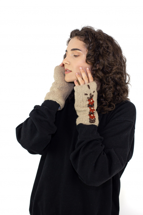 Hand warmers fara deget cu broderie florala - Bej [2]