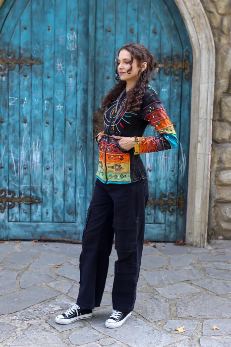 Hanorac din bumbac cu print manual si soare in mijloc [3]