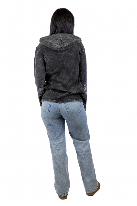 Hanorac subtire din bumbac cu broderie florala [4]