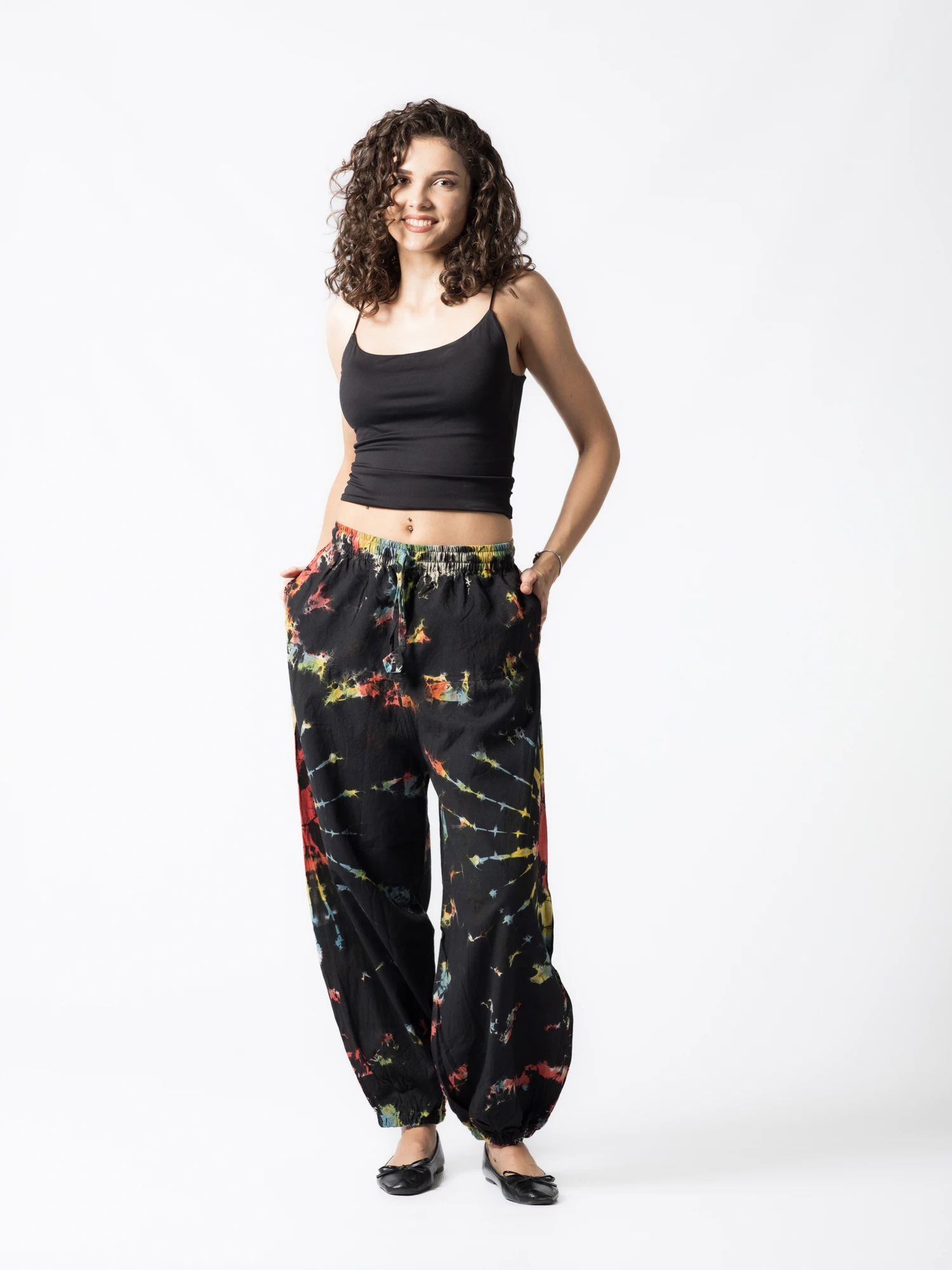 Pantaloni Baggy din bumbac cu buzunare laterale și șnur în talie - Tie Dye [2]