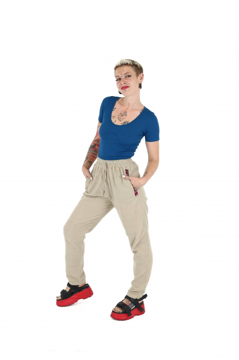 Pantaloni cu croi drept și model etno și talie ajustabilă - Crem [5]