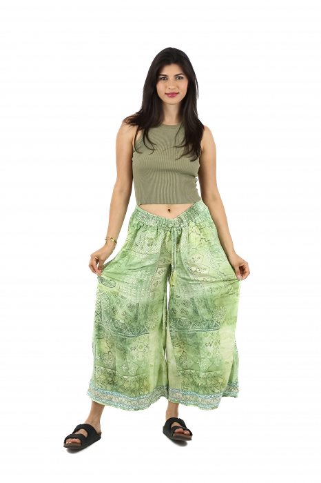 Pantaloni cu croi lejer din material fluid si fir auriu - Model 12 [2]