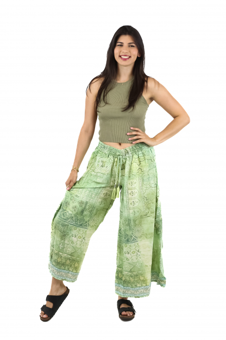 Pantaloni cu croi lejer din material fluid si fir auriu - Model 12 [5]