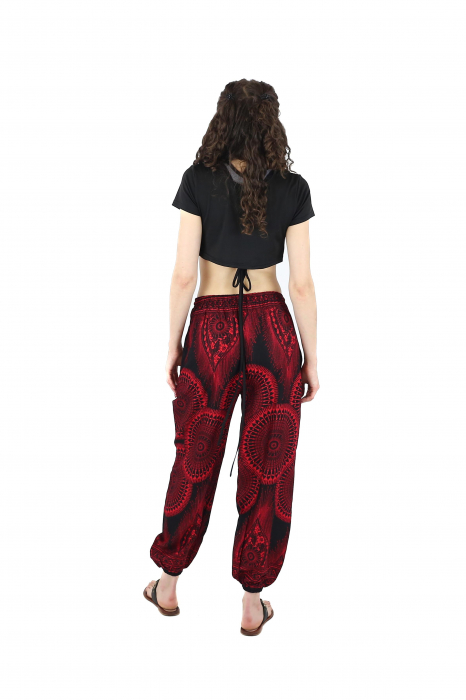 Pantaloni cu print abstract  si cu ajustare prin snur - Negru cu Rosu [4]