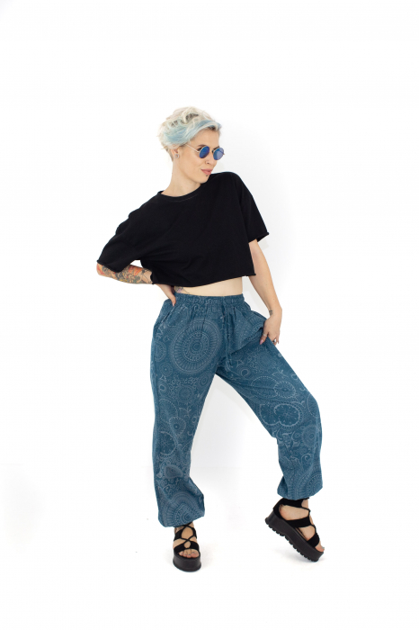Pantaloni cu print Mandala all over- Petrol [3]
