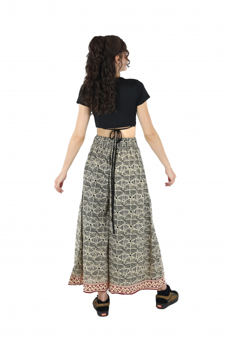 Pantaloni din bumbac evazati cu elastic si snur in talie - Model 10 [5]