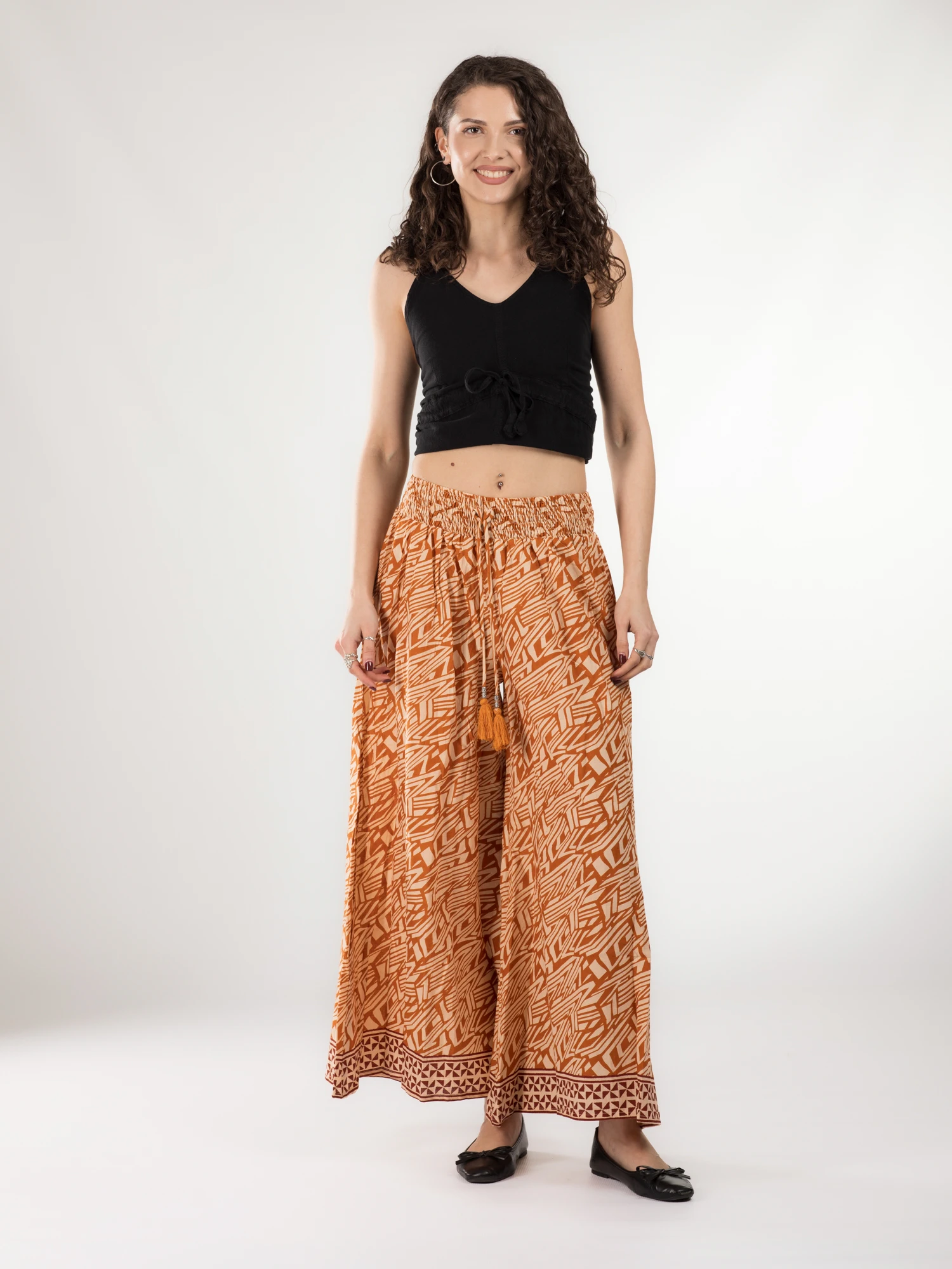 Pantaloni din bumbac evazati cu elastic si snur in talie - Model 17 [2]