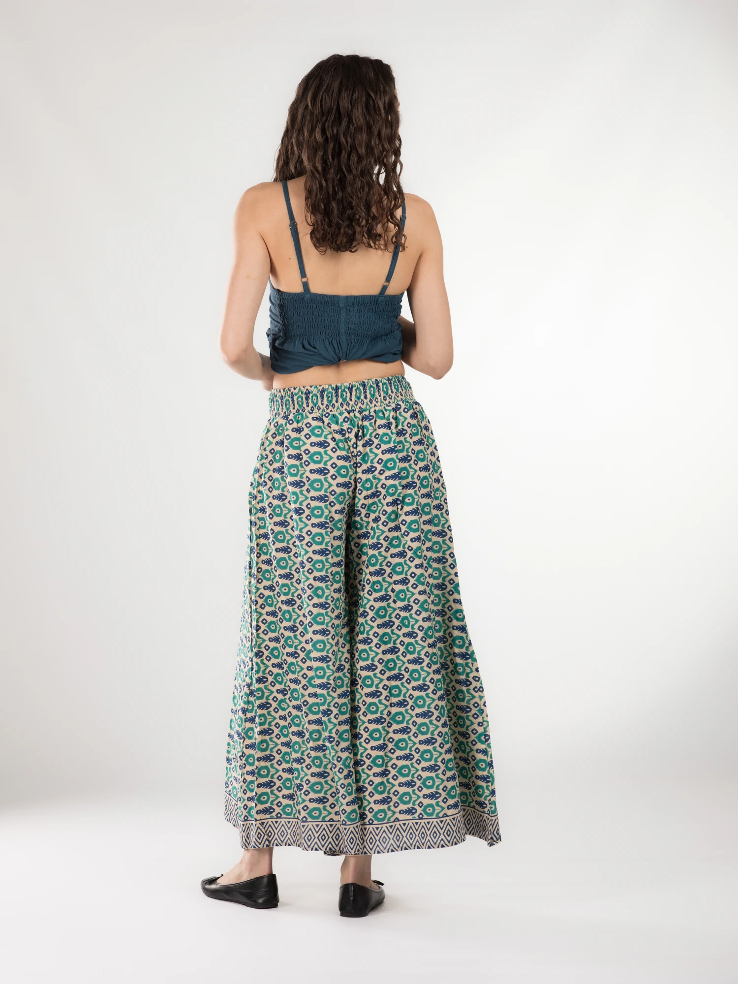 Pantaloni din bumbac evazati cu elastic si snur in talie - Model 23 [4]