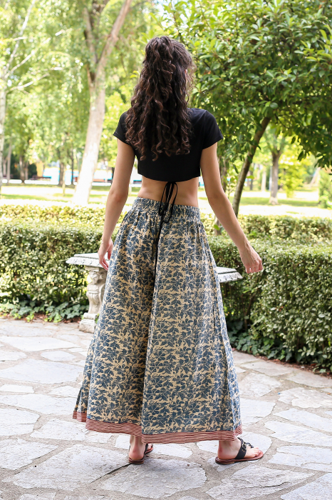 Pantaloni din bumbac evazati cu elastic si snur in talie - Model 5 [4]