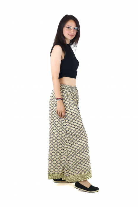 Pantaloni din bumbac evazati cu elastic si snur in talie - Model 8 [3]