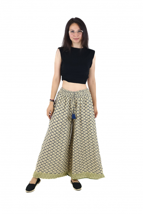 Pantaloni din bumbac evazati cu elastic si snur in talie - Model 8 [2]