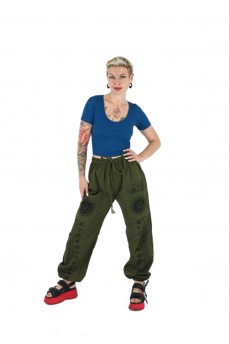 Pantaloni drepți din bumbac cu print Om - Khaki [5]