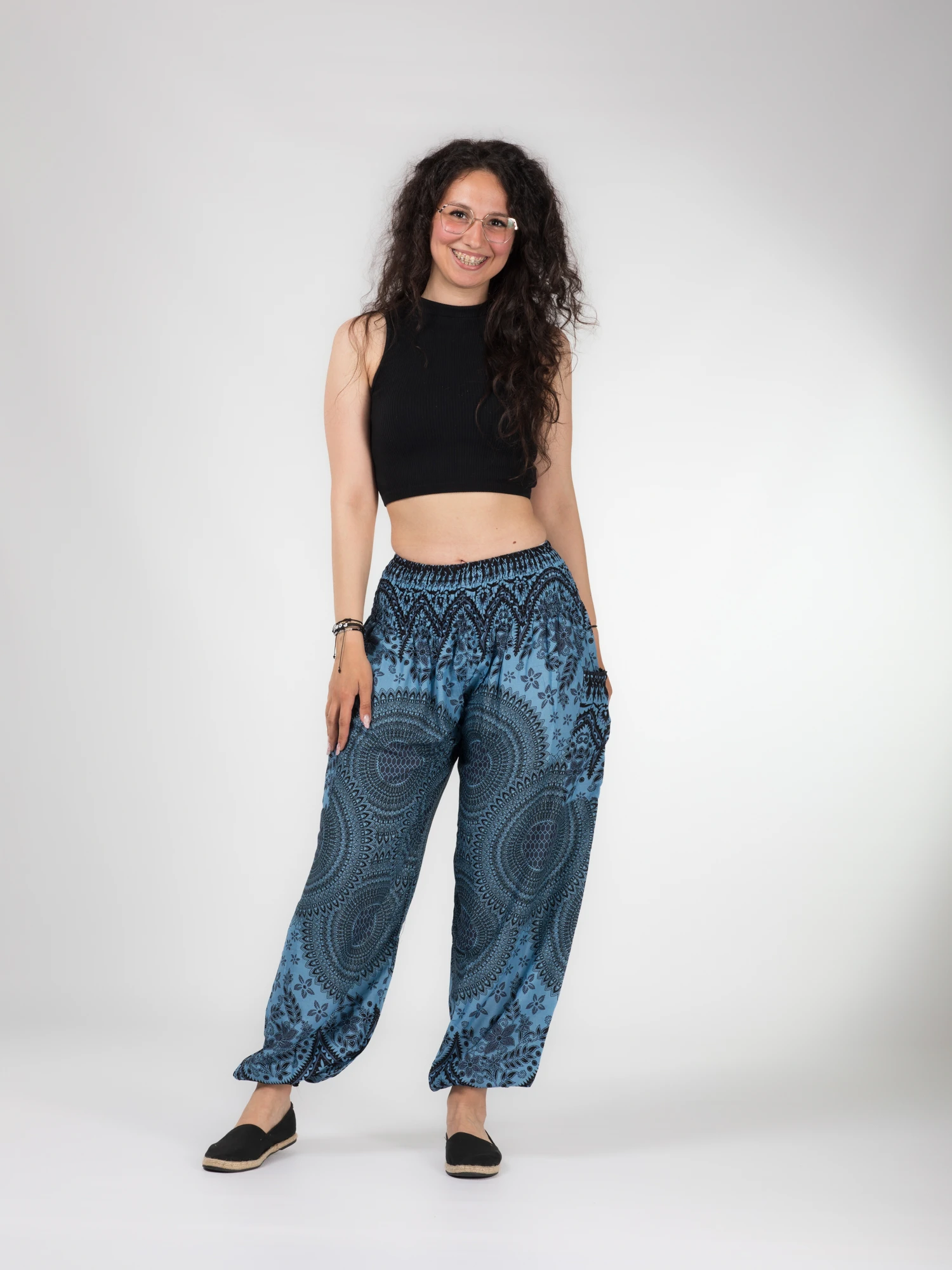 Pantaloni lejeri Jasmine cu print all over - Verde [16]