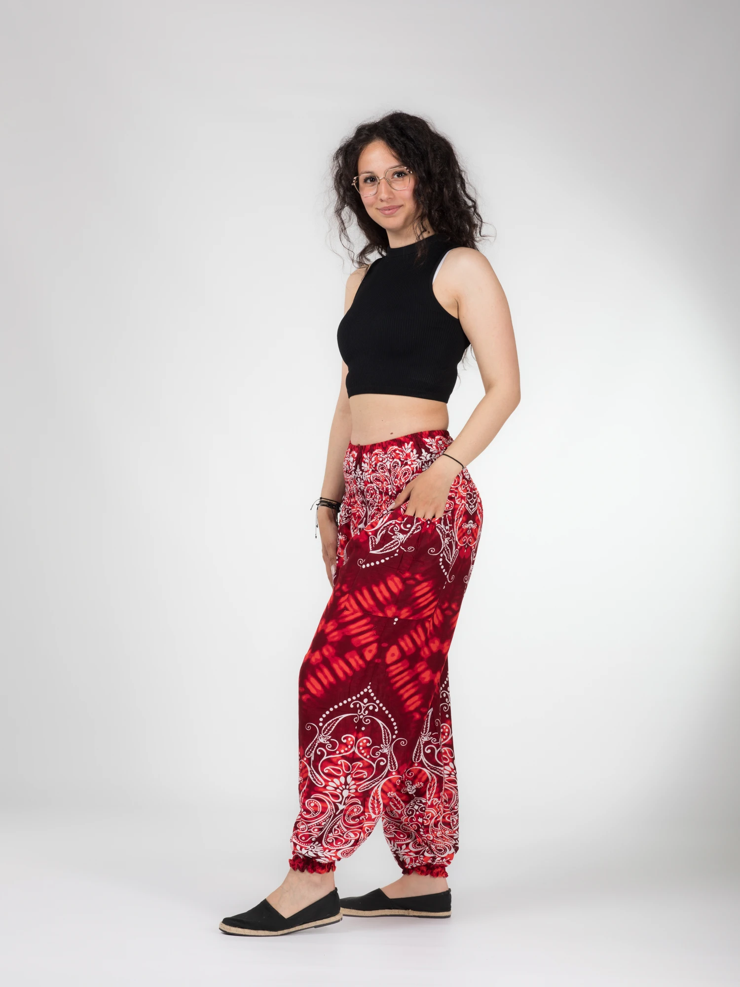 Pantaloni Jasmine cu print abstract și motive florale [4]