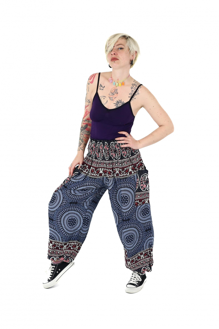 Pantaloni Jasmine cu print abstract si dungi - Multicolor [2]