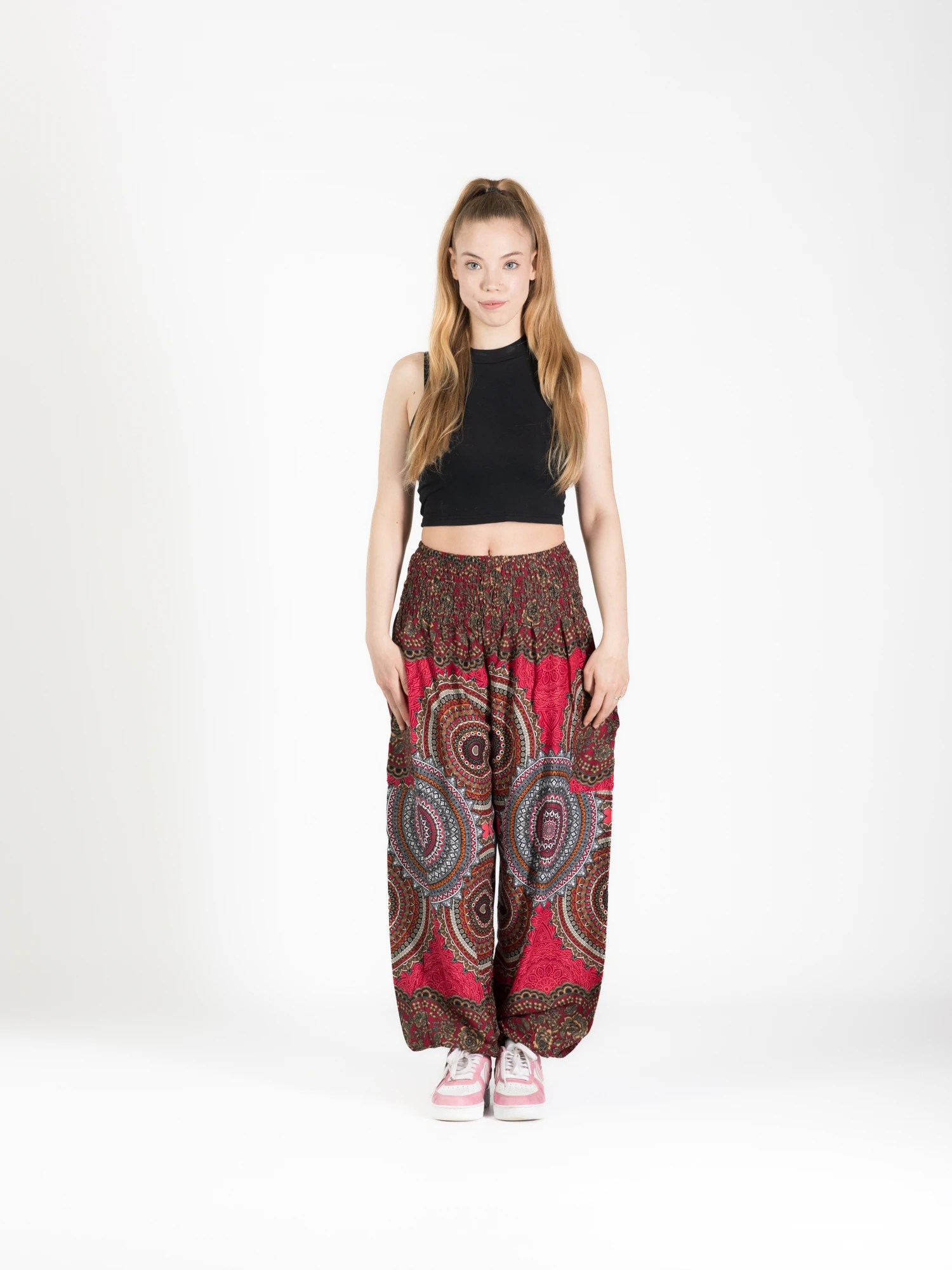 Pantaloni Jasmine cu print mandala și motive florale [2]
