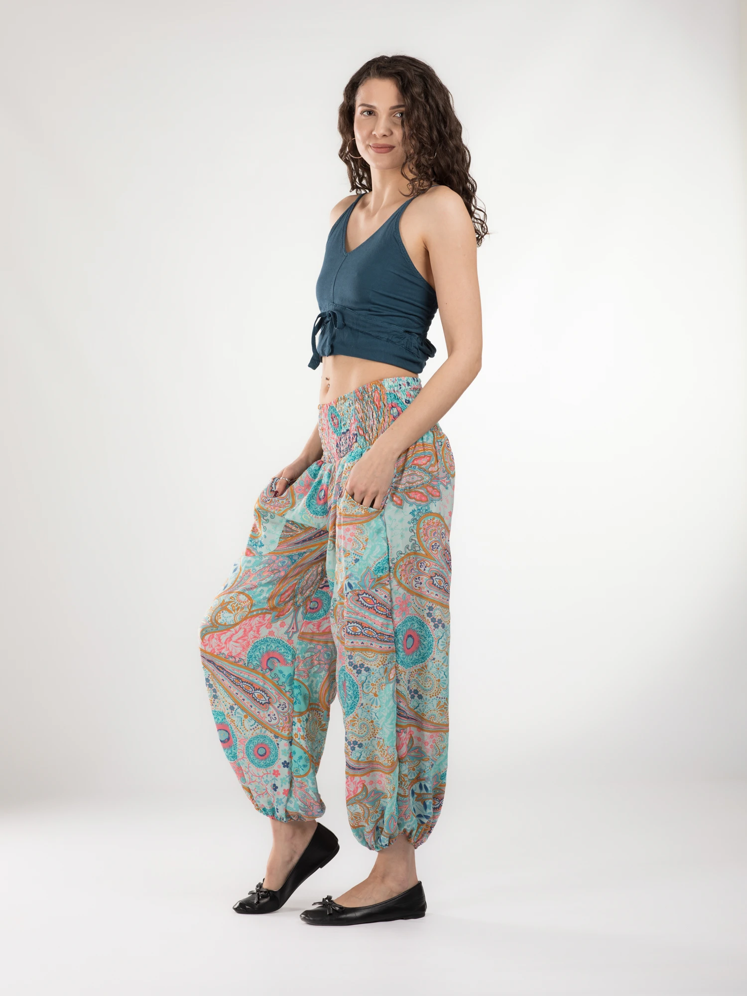 Pantaloni Jasmine din material fluid - Model 1 [3]