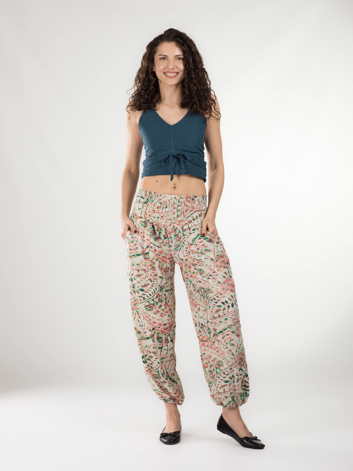 Pantaloni Jasmine din material fluid - Model 4 [2]