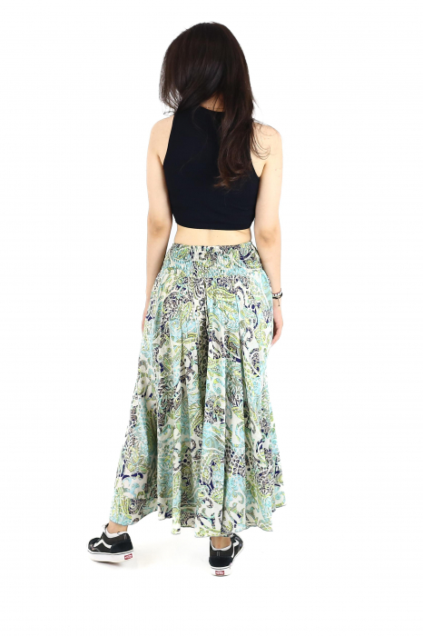 Pantaloni largi din material fluid cu print floral - Model 43 [4]