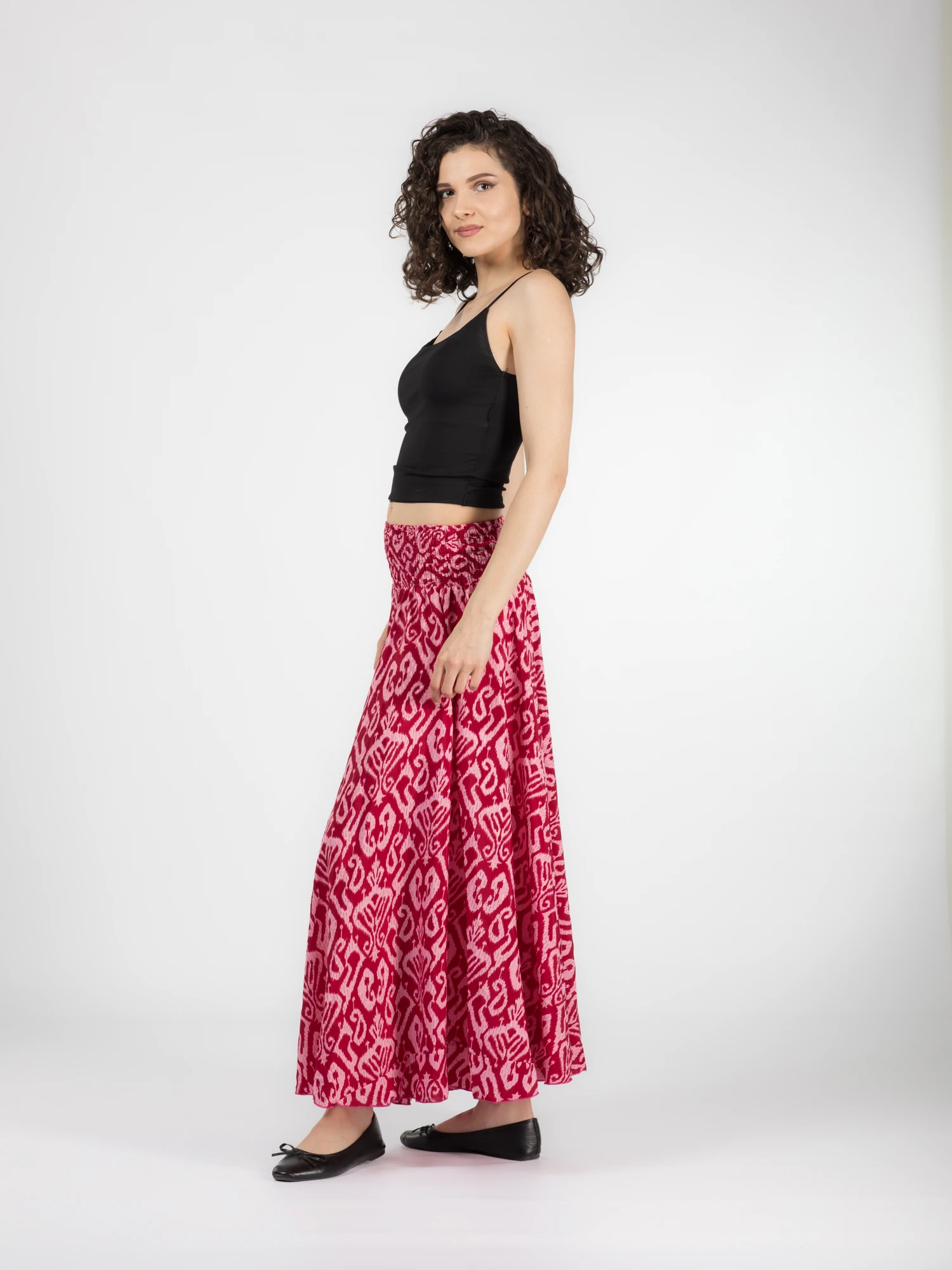 Pantaloni largi din material fluid cu print si fir auriu - Model 21 [3]