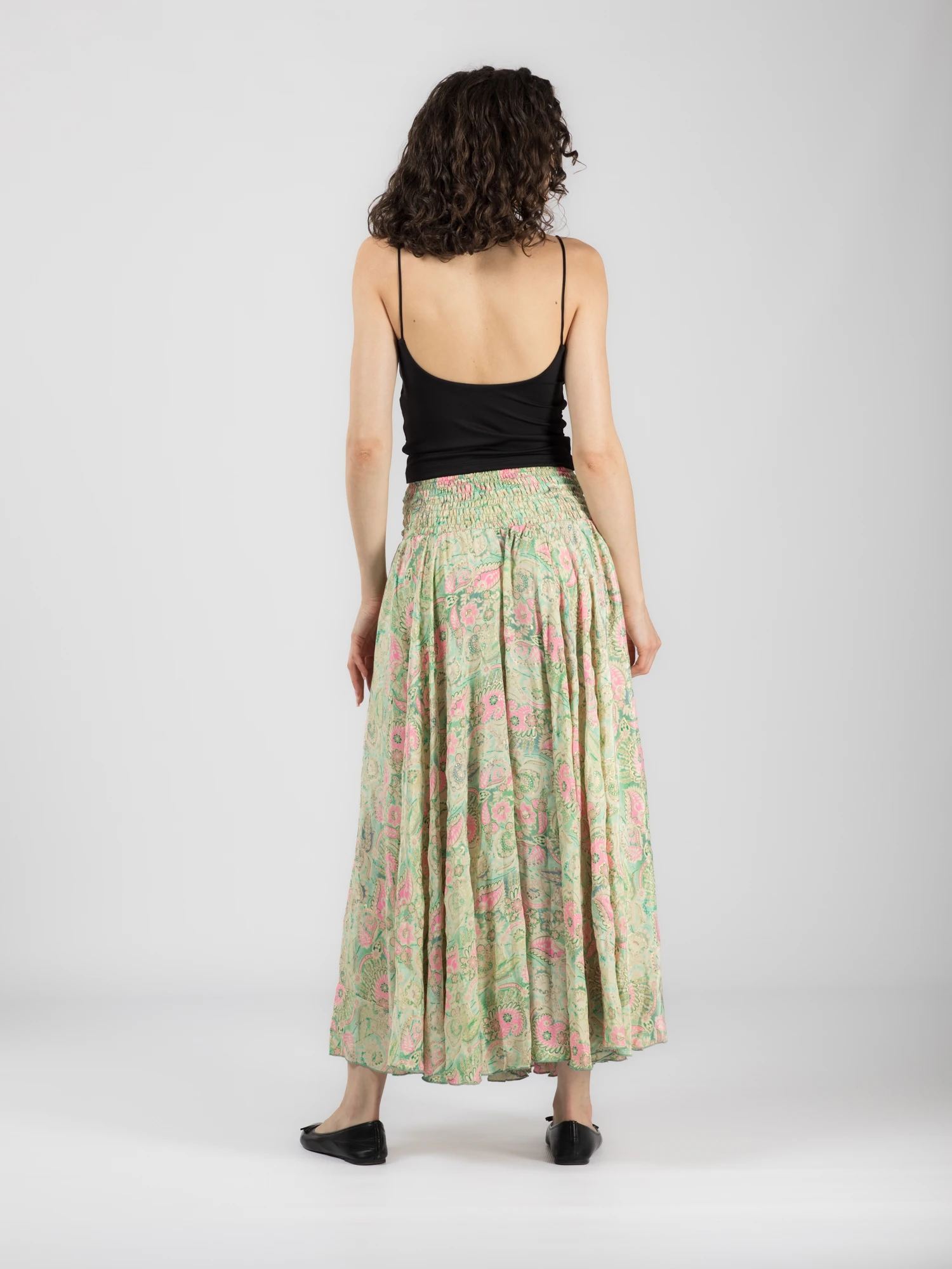 Pantaloni largi din material fluid cu print și fir auriu - Model 27 [6]
