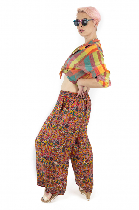 Pantaloni lejeri din material fluid cu print abstract - M-38 [5]