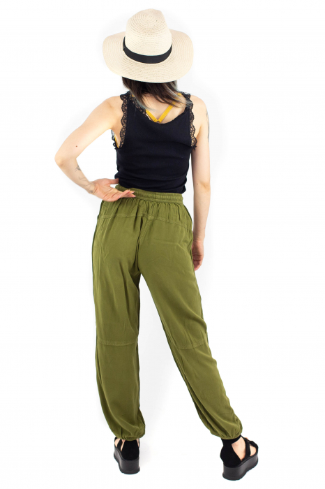 Pantaloni one color cu elastic pe picior - Negru [4]