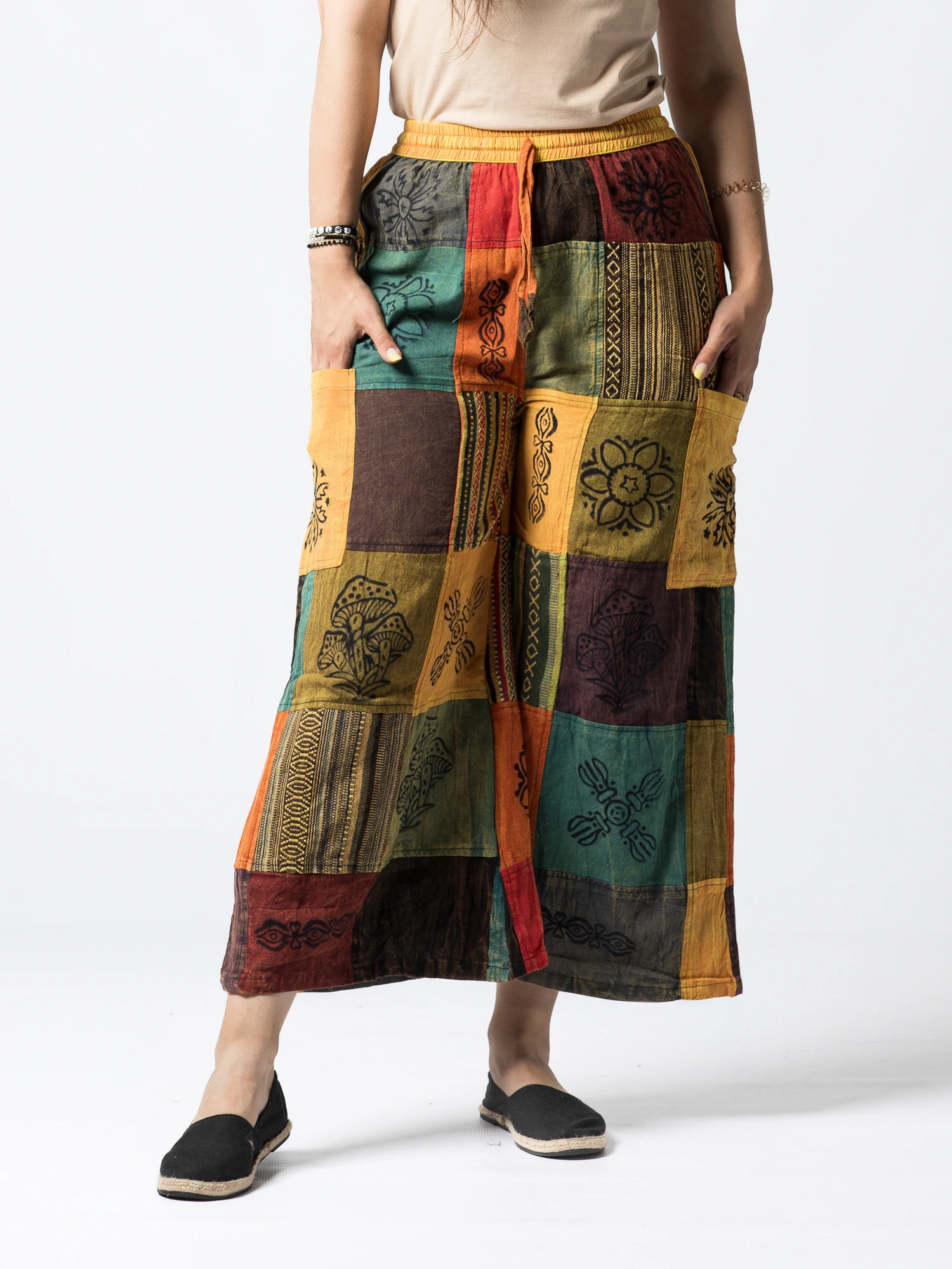 Pantaloni patch evazați cu șnur în talie - Model Surpriză [6]