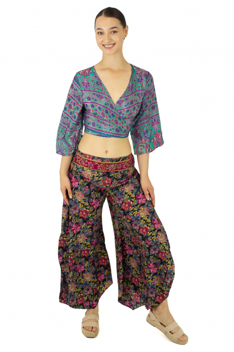 Pantaloni Petal Tips din material fluid - Model 3 [2]