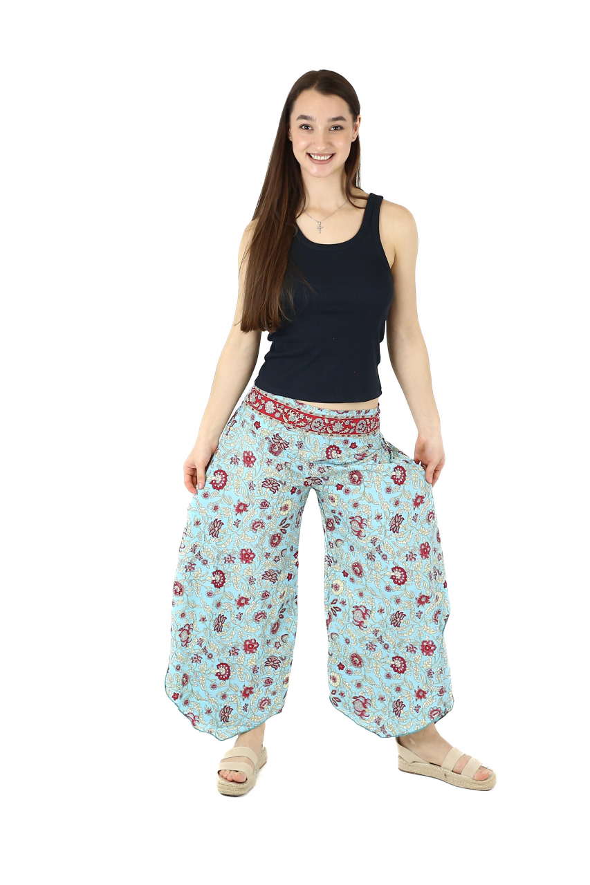 Pantaloni Petal Tips din material fluid - Model 3 [2]