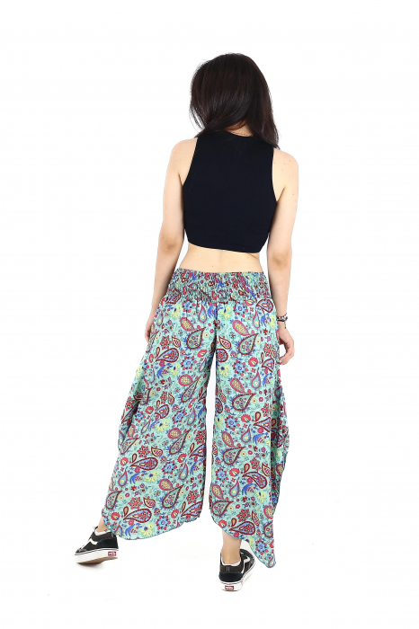 Pantaloni Petal Tips din material fluid - Model 60 [4]