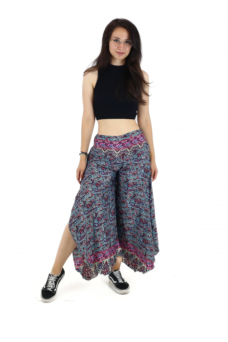 Pantaloni Petal Tips din material fluid - Model 63 [2]