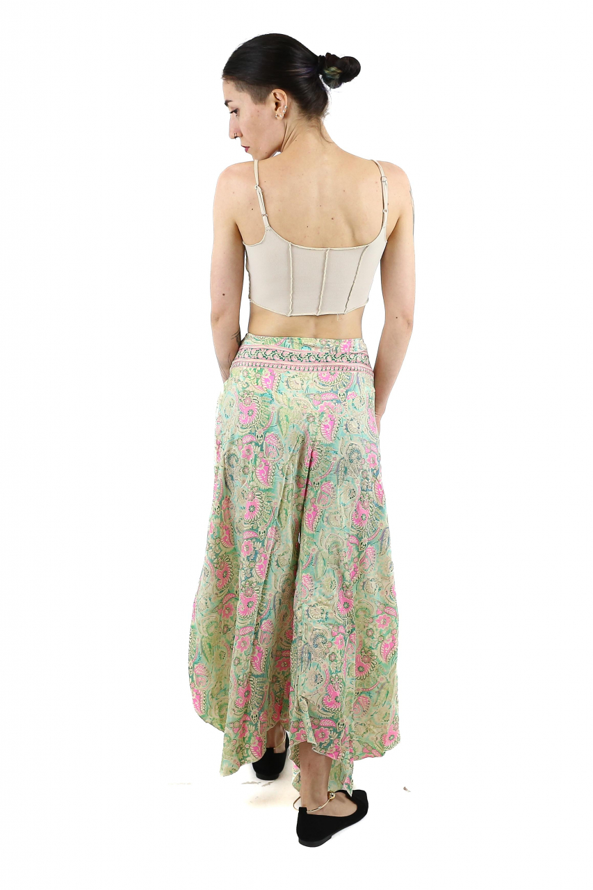 Pantaloni Petal Tips din material fluid - Model 3 [5]