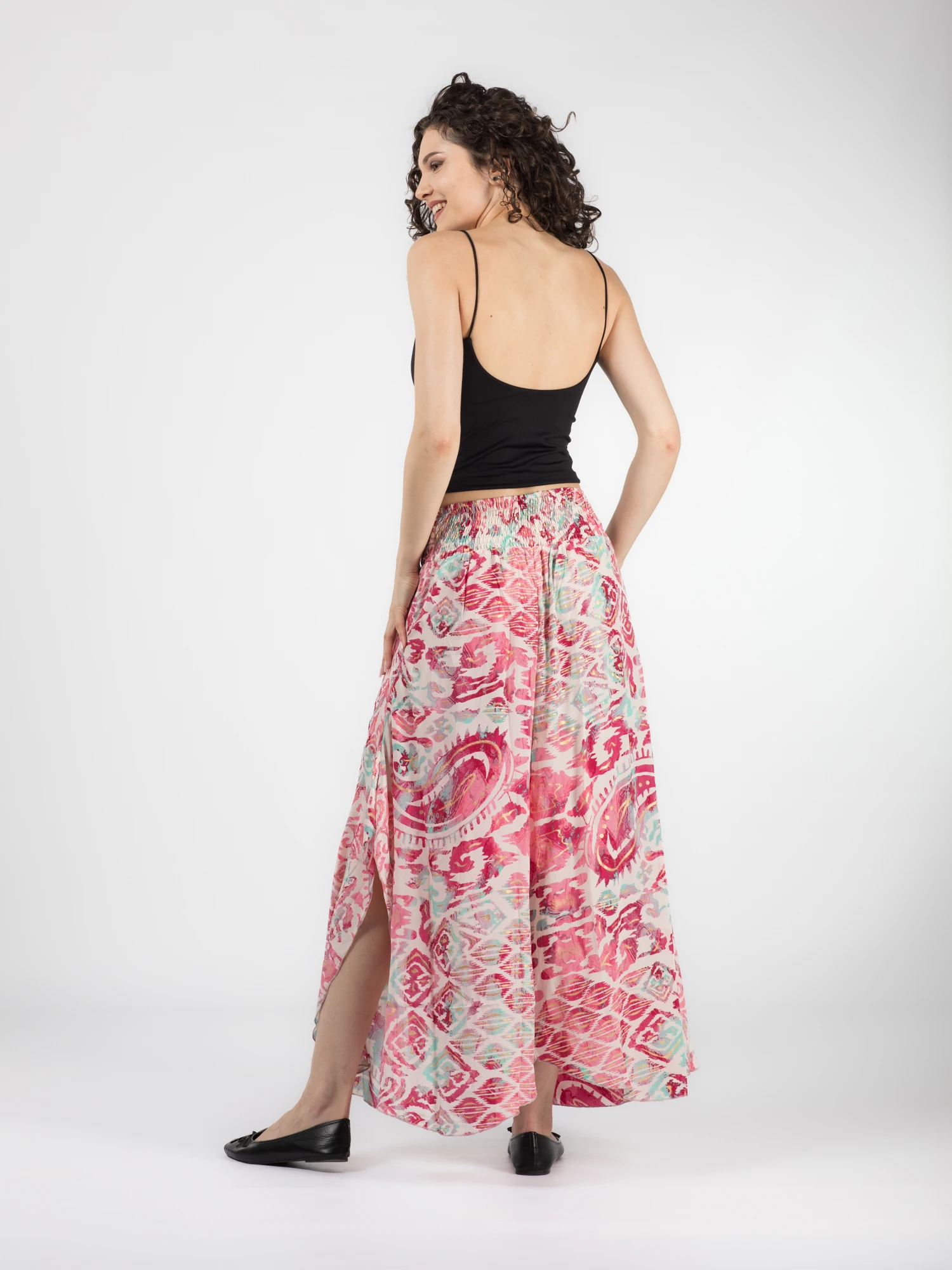 Pantaloni petrecuți din material fluid cu print și fir auriu - Model 30 [5]