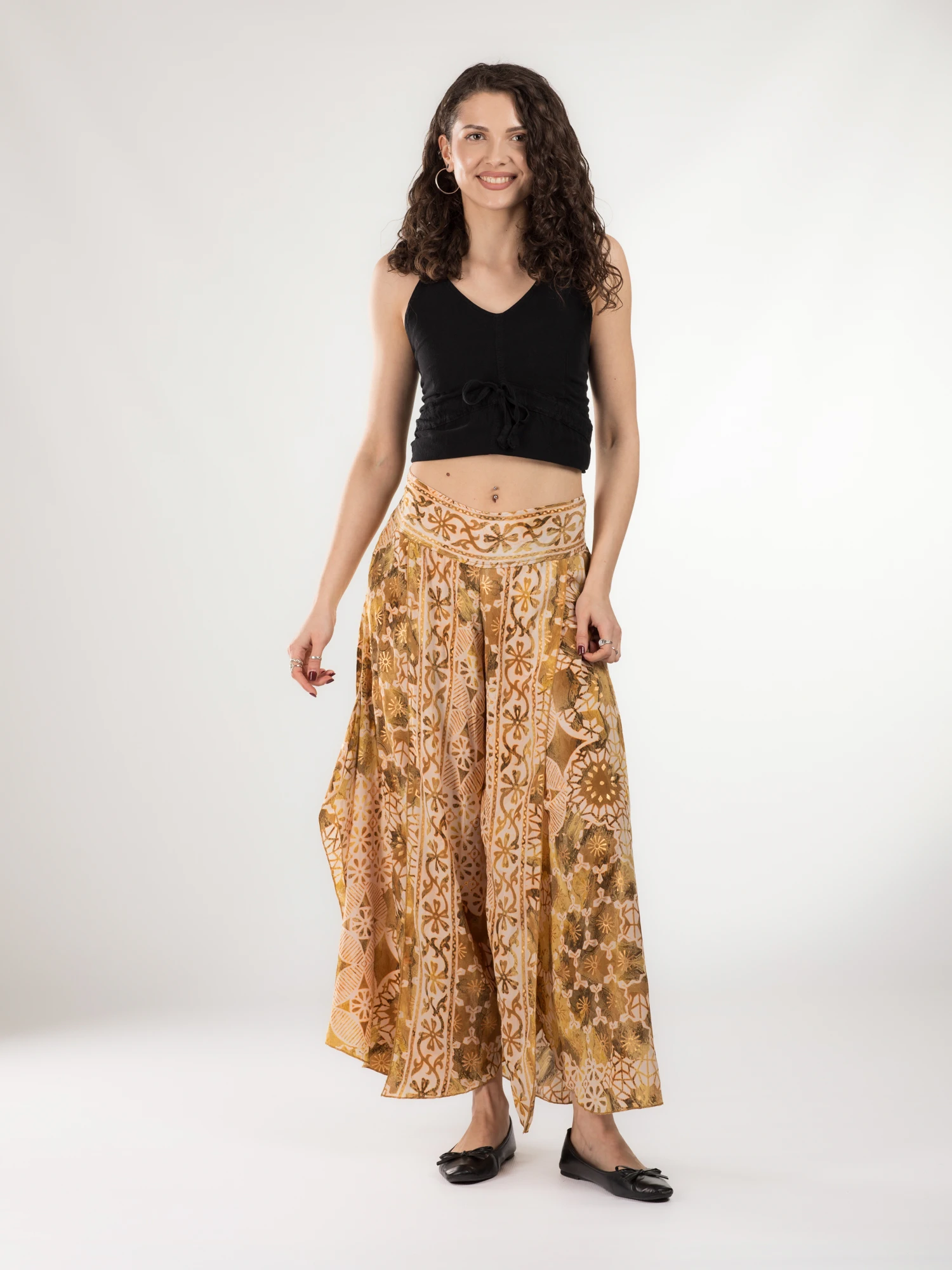 Pantaloni petrecuți din material fluid cu print și fir auriu - Model 37 [2]