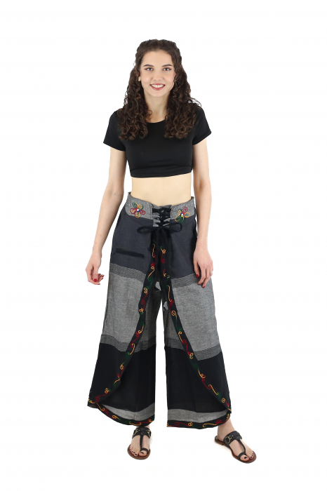 Pantaloni Sary cu broderie - Menta [2]