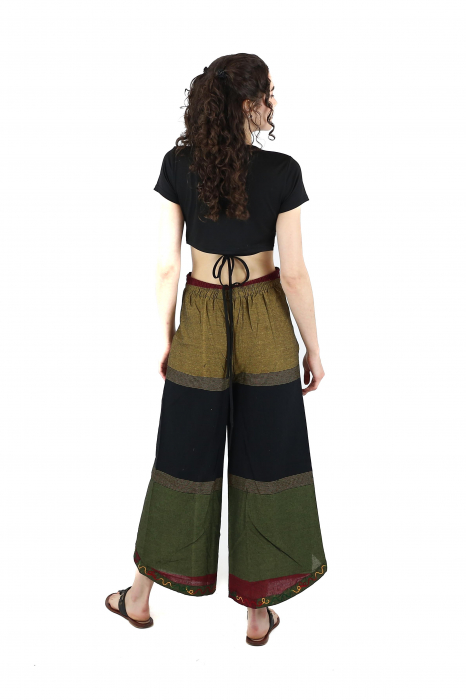 Pantaloni Sary cu broderie - Menta [5]