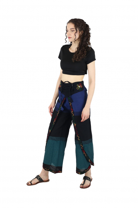 Pantaloni Sary cu broderie - Menta [4]