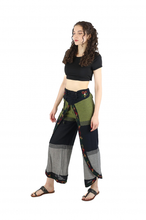 Pantaloni Sary cu broderie - Menta [3]