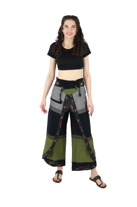 Pantaloni Sary cu broderie - Menta [2]