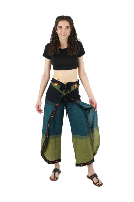 Pantaloni Sary cu broderie - Menta [2]
